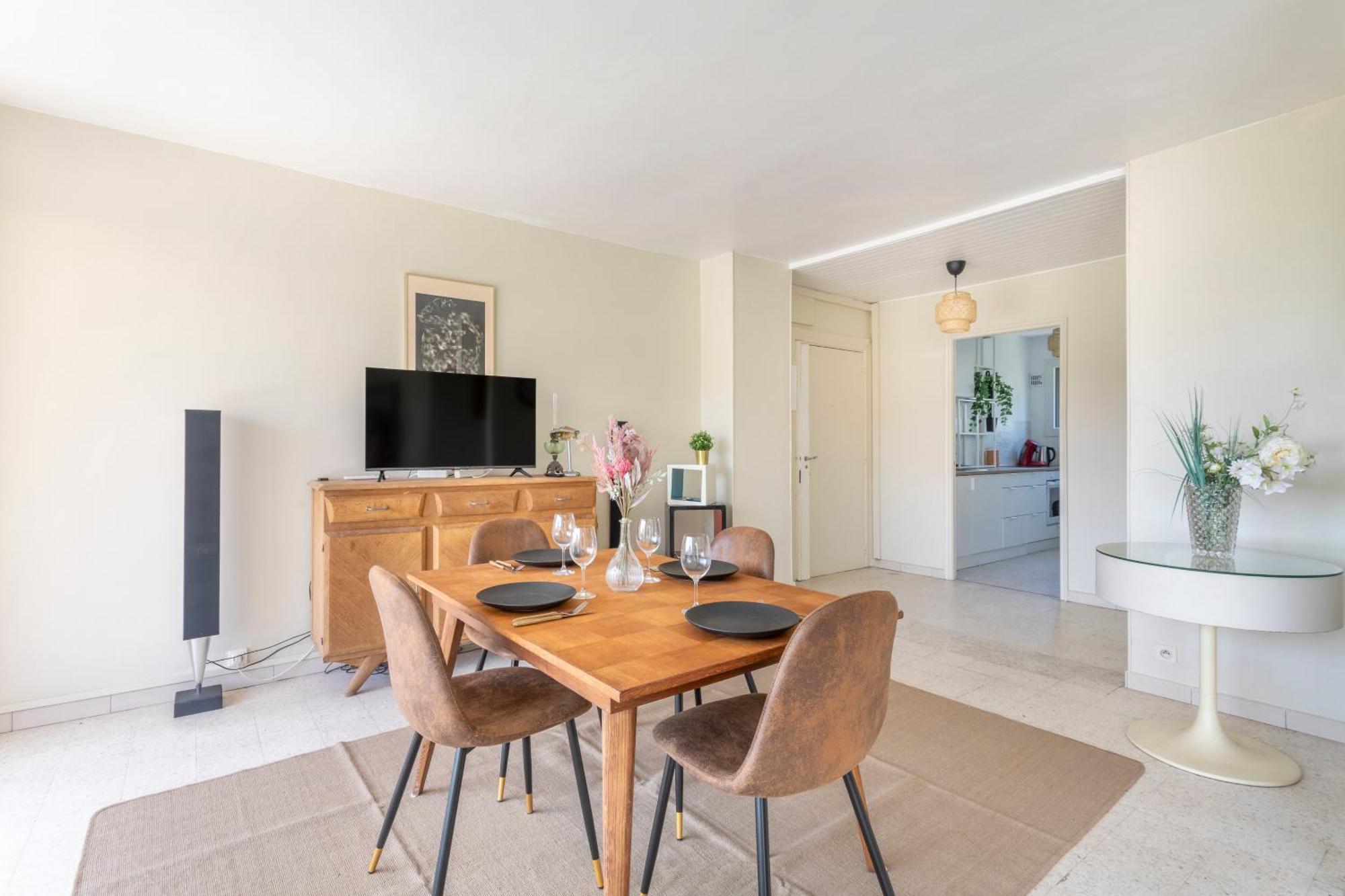 Grand T2 Lumineux Et Climatise Avec Balcon Apartment Aix-en-Provence Bagian luar foto